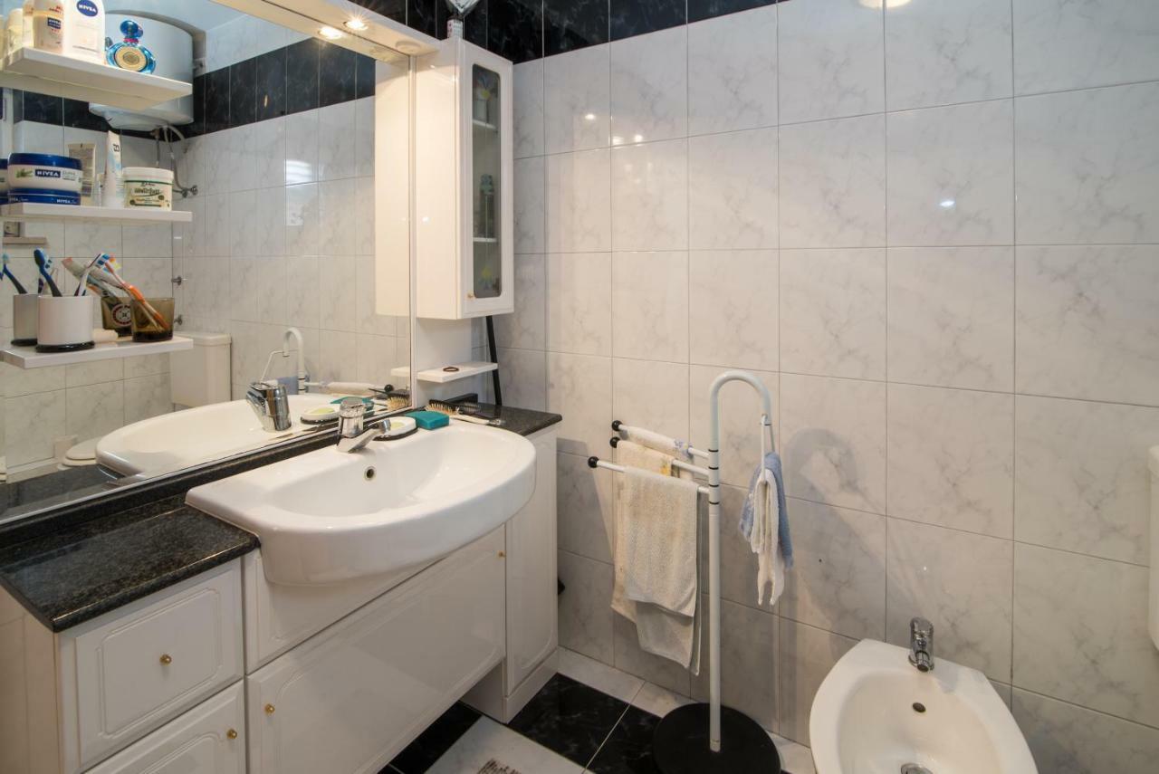 Ksenija Apartment Kornić Екстериор снимка